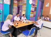 Langkah Awal Camat Baru, H. Iman Bahlawi Tinjau Kantor Desa Mekar Baru