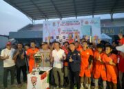 Tim Pemdes Pasir Ampo Raih Juara Piala Karang Taruna (Katar) Kecamatan Kresek 2025