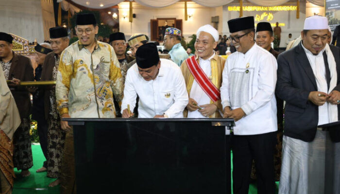 Ribuan Jemaah Hadiri Isra Mi’raj dan Peresmian Masjid Kasepuhan Tangerang Raya