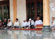 Ketua MUI Kecamatan Hadiri Pengajian Bulanan di Desa Mekar Baru