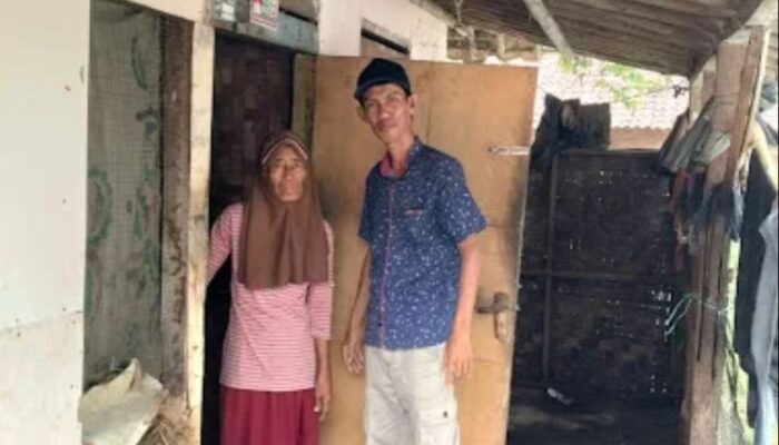 Nasib Lansia Sebatang Kara di Kronjo: Tinggal di Hunian Tak Layak, Perhatian Pemerintah Dipertanyakan