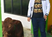 Polri Peduli, Kapolri Listyo Sigit Serahkan Hewan Qurban kepada Warga Tangerang