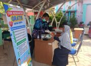 Jemput Bola Layanan Kesehatan, Puskesmas Mekar Baru Adakan Cek Kesehatan Gratis di Kantor Desa Mekar Baru