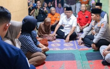 Setelah Dua Pekan Menunggu, Keluarga Surakman Akhirnya Dapat Kepastian